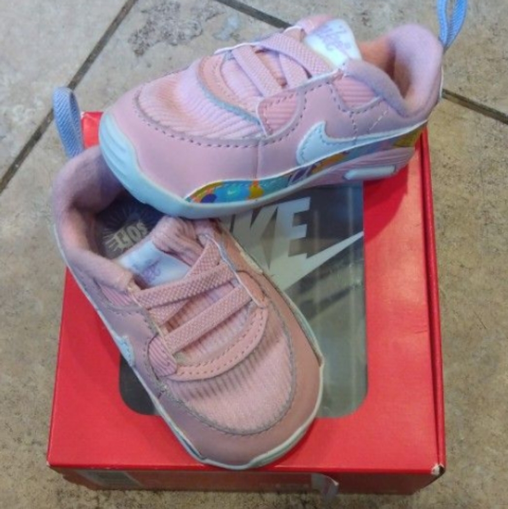 Nike 90